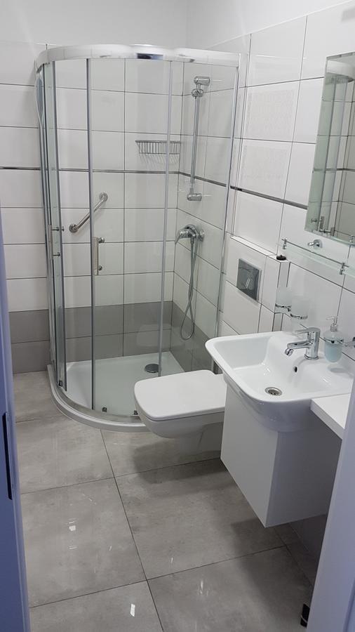 Hotel Gutland Wysokie Mazowieckie Εξωτερικό φωτογραφία