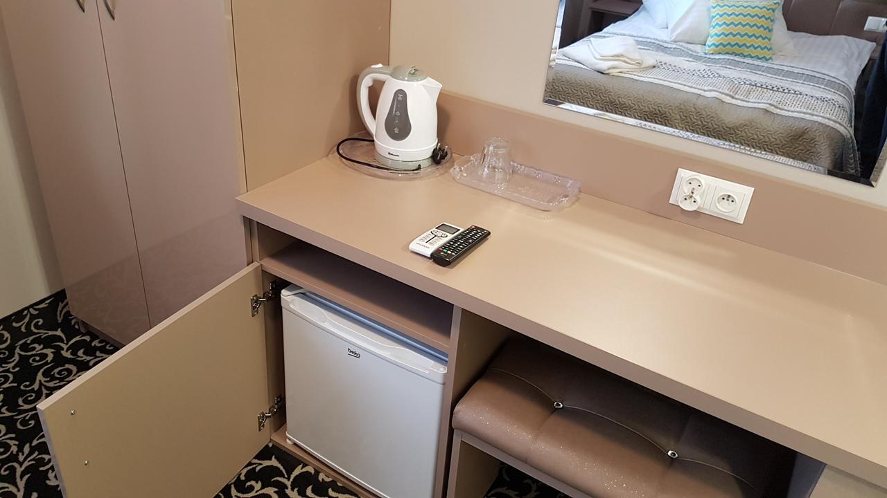 Hotel Gutland Wysokie Mazowieckie Εξωτερικό φωτογραφία